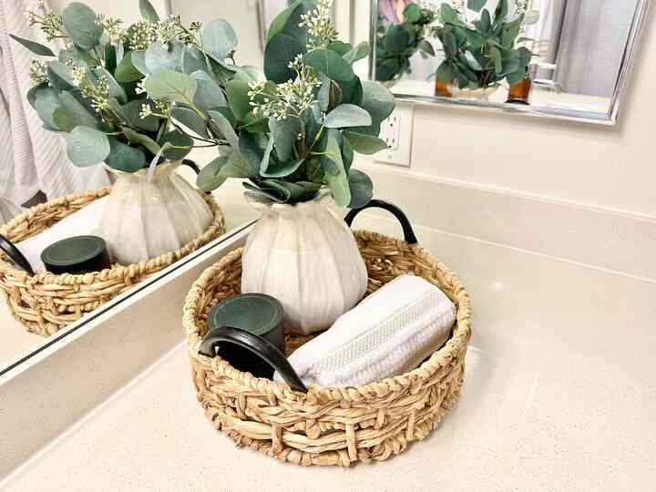Bathroom counter decor #bathroom #bathroomdecoration #flowers #candle 