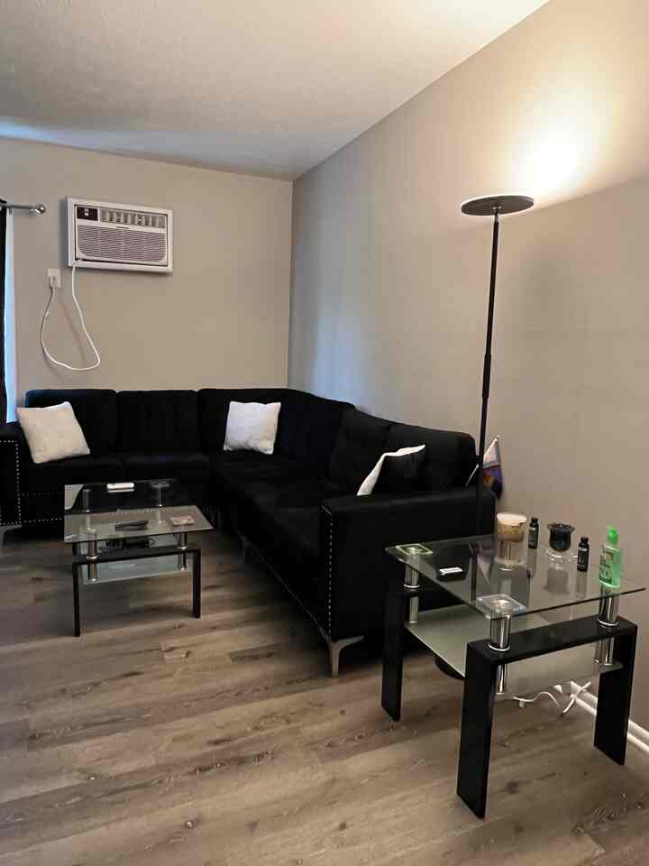 #livingroom #minimalist #blackandwhite 