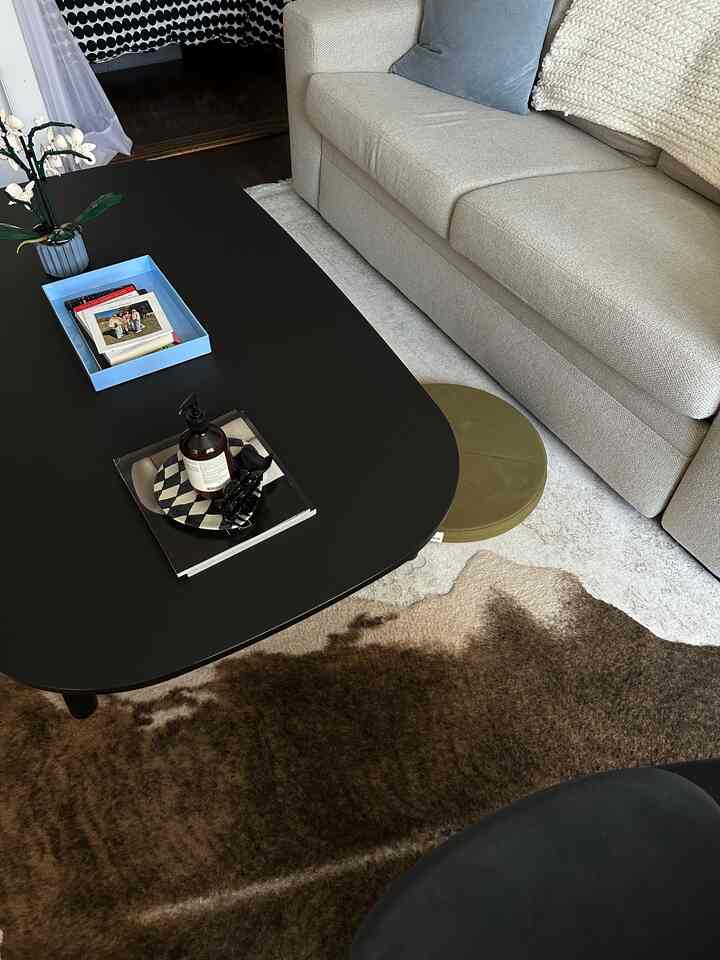 My coffee/dining table ☕️🥯 #studio #smallroom #nycapartment