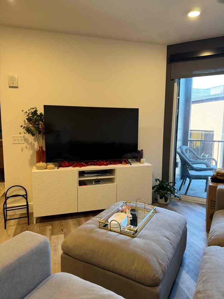 Tagged posts featuring BESTÅ TV Unit 3