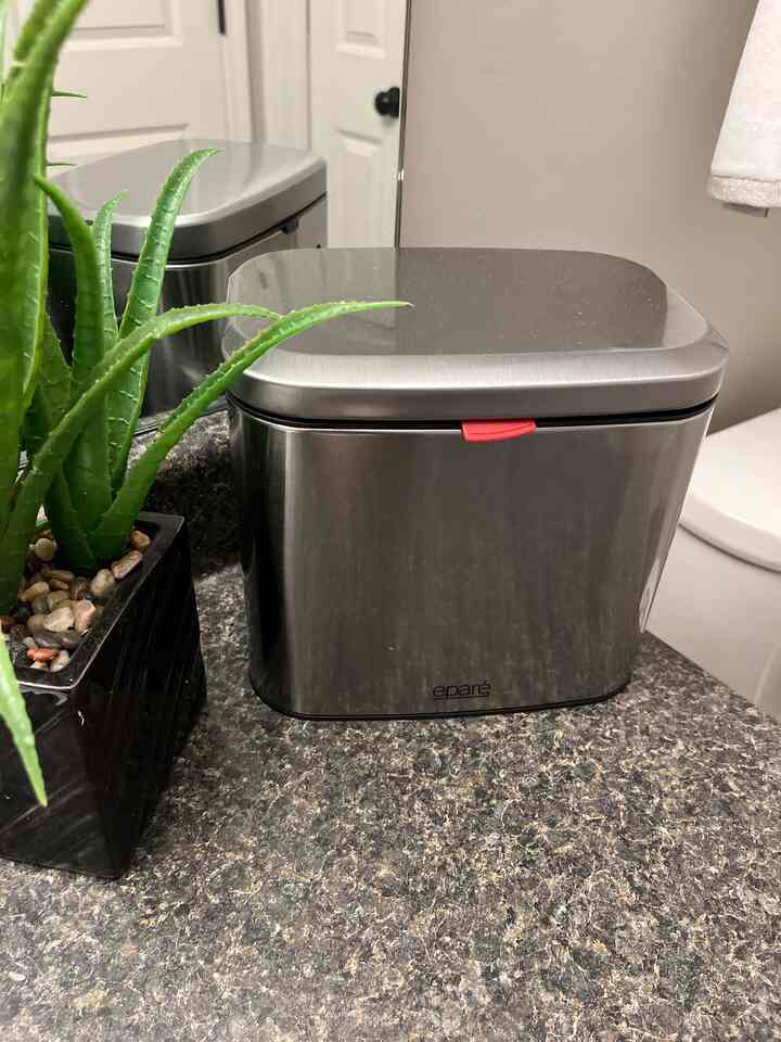 #trashcan #bathroom #kitchen #compact
#falldecor #nightstand #bedroom