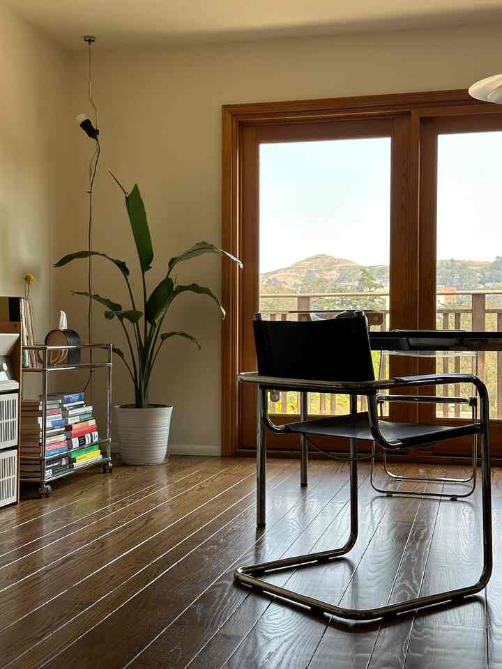 Love this view 🥰

#midcentury #vintageinterior #usmhaller 