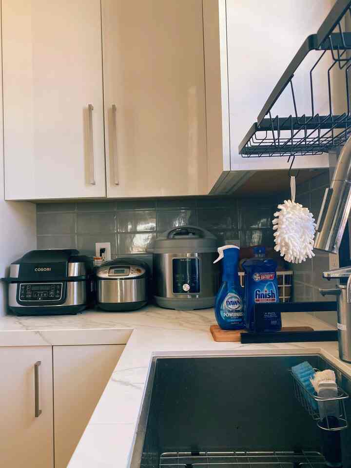 This is where I keep all of my appliances 🫕🥘🍲
#airgrill #kitchencounter #dishdryingrack 