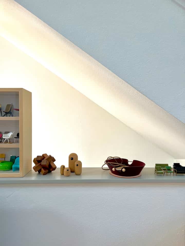 #homedecoritems #woodobjects #leathertray #homeaccessory