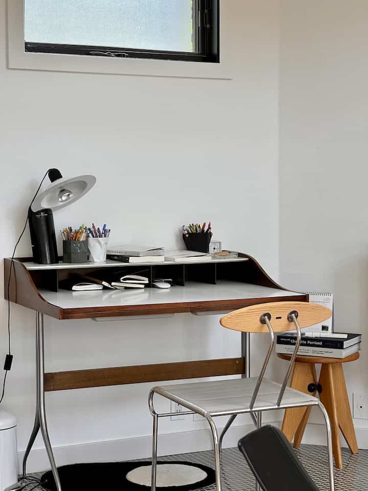 Work station 🖥️
#homeoffice #workfromhome #deskterrier 
