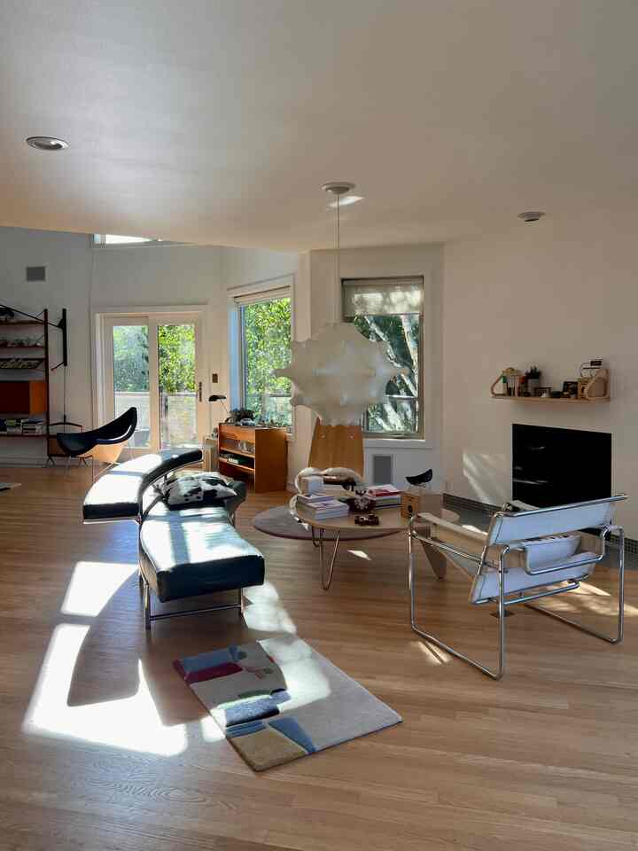 #fireplace #readingspace #pendantlighting 