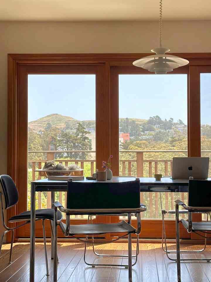 Hello from San Francisco 🌁

#midcenturymodern #hermanmiller #usm #martstam