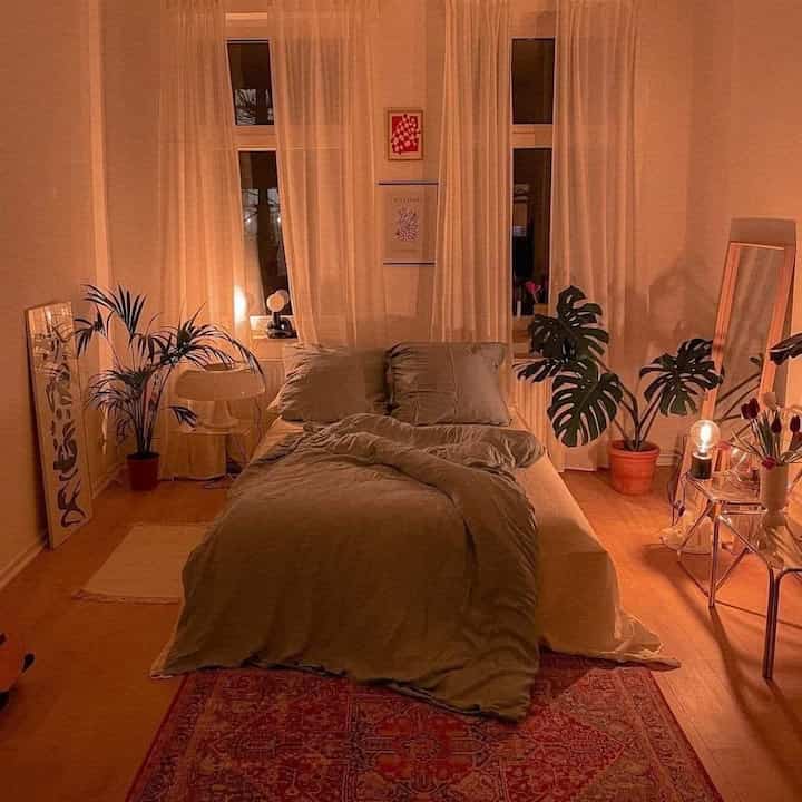 Kehangatan malam hari. Menggunakan bola lampu berkualitas tinggi dapat membuat perbedaan besar

#malam #lights #warmth