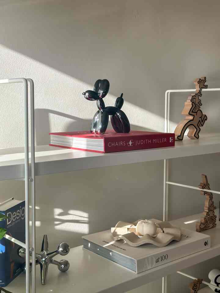 treasures from the shelf 🩶
#shelf #shelfie #shelfinterior #homedecor 