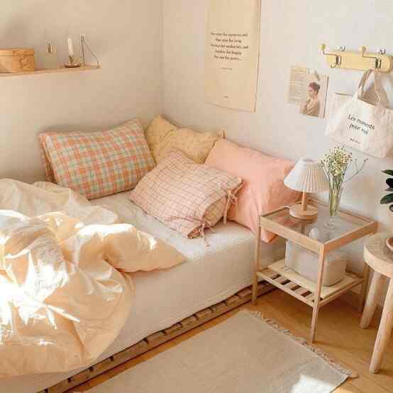 I love pastel colors. This summer I wanted to go with an orange pastel look for a warm but cool feel #pastel #orange #cool 