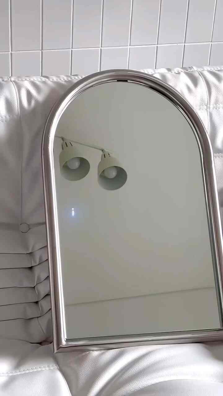 🪞🩵

#Cermin #ミラーインテリア #鏡 #VAMIR #リビング #リビング小物 #リビングインテリア #リビングインテリア #インテリア家電 #テレビ