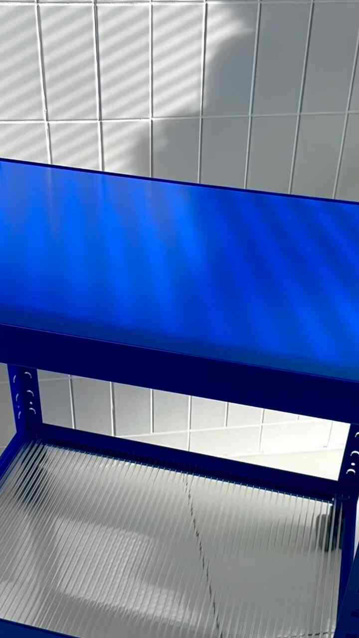 new side table💙city blue💙
greenもyelloも可愛いくて迷いに迷ったけど
安定のblueに😊組み立て式なんだけどsetで届くハンマーでトントンするだけで組み立て完了☝🏻
そしてハンマーまで可愛い🔨

#rareraw #livingdecor #mygoodroom #タイルdiy #リビング #リビングルーム #リビングインテリア #マイルーム #韓国インテリア #韓国ブランド #サイドテーブル #ソファテーブル #カラフルインテリア #거실 #거실인테리어 #오늘의집 #타일 #타일시공 #사이드테이블 