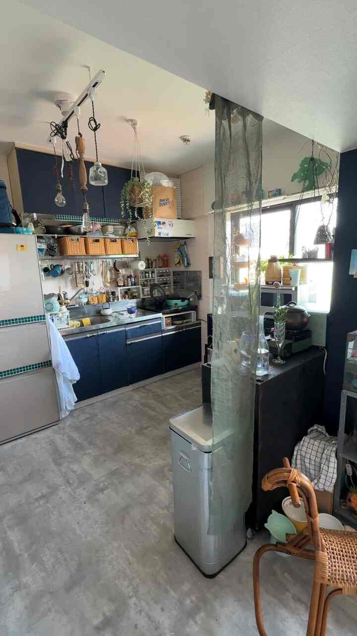 Karena anginnya terasa menyenangkan hari ini.
Sisa kelambu yang saya beli di Mercari
Itu ditempelkan dengan lembut.
Itu indah.

#Kamar Moipi #古民家 #古家具 #ジャパンディ #木馬 #暖炉型ファンヒーター #ニトリ #IKEA #イケア #こたつ #畳 #小上がり #キッチン #台所 #kitchen