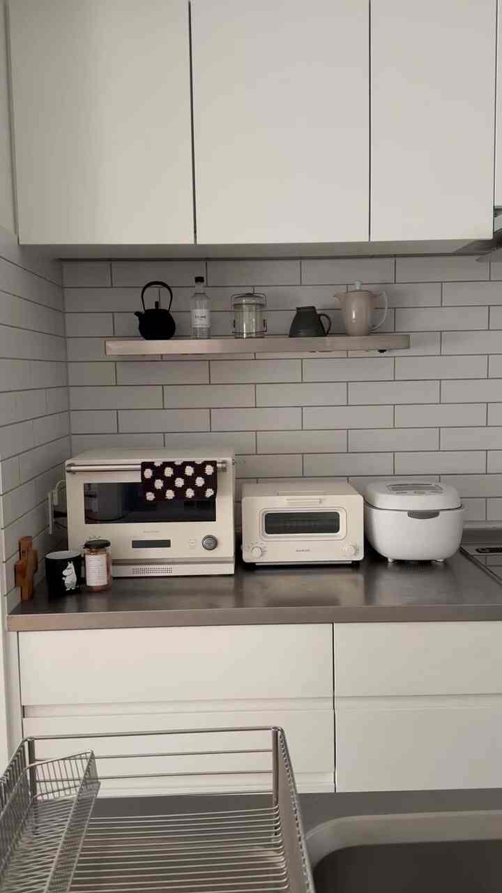 2019年にリノベーションしたリビングルーム



#マンションリノベーション
#北欧インテリア
#北欧ヴィンテージ家具
#ミッドセンチュリー
#ルイスポールセン
#フリッツハンセン
#セブンチェア
#デイベッドソファ
#カイクリスチャンセンヴィンテージチェスト
#gplanヴィンテージ
#バーチカルブラインド
#PFSソファ