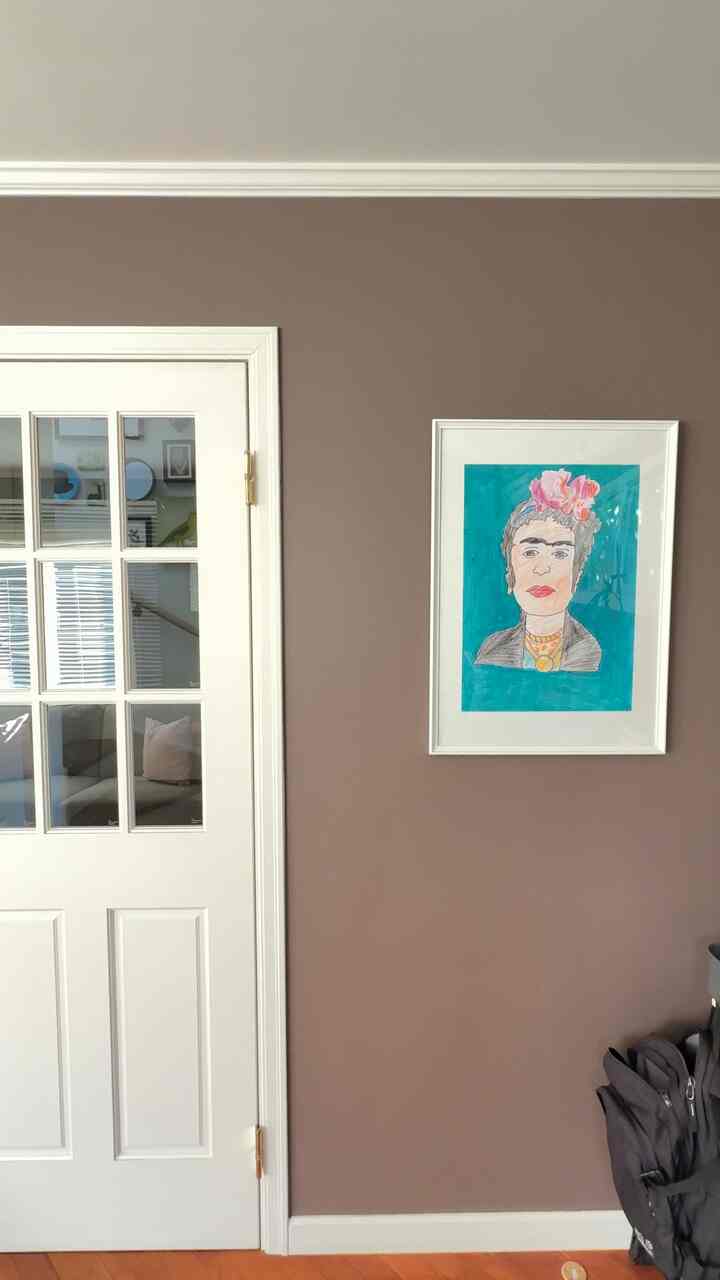 ハロウィンを飾り、ディスプレイ好きな私としては大満足です！
夏の間だけ壁をピンクにしていましたが、
今日、クリスマスに向けてブラウンにしました！
またブラウンのリビングの様子は後ほどアップします
YouTubeも始めました！良かったら覗いてみてください🙋‍♀️
#IKEA #カラフル　#カラフルインテリア
#イケア　#ハロウィン　#ハロウィンディスプレイ
#halloween #HALLOWEENDECO 