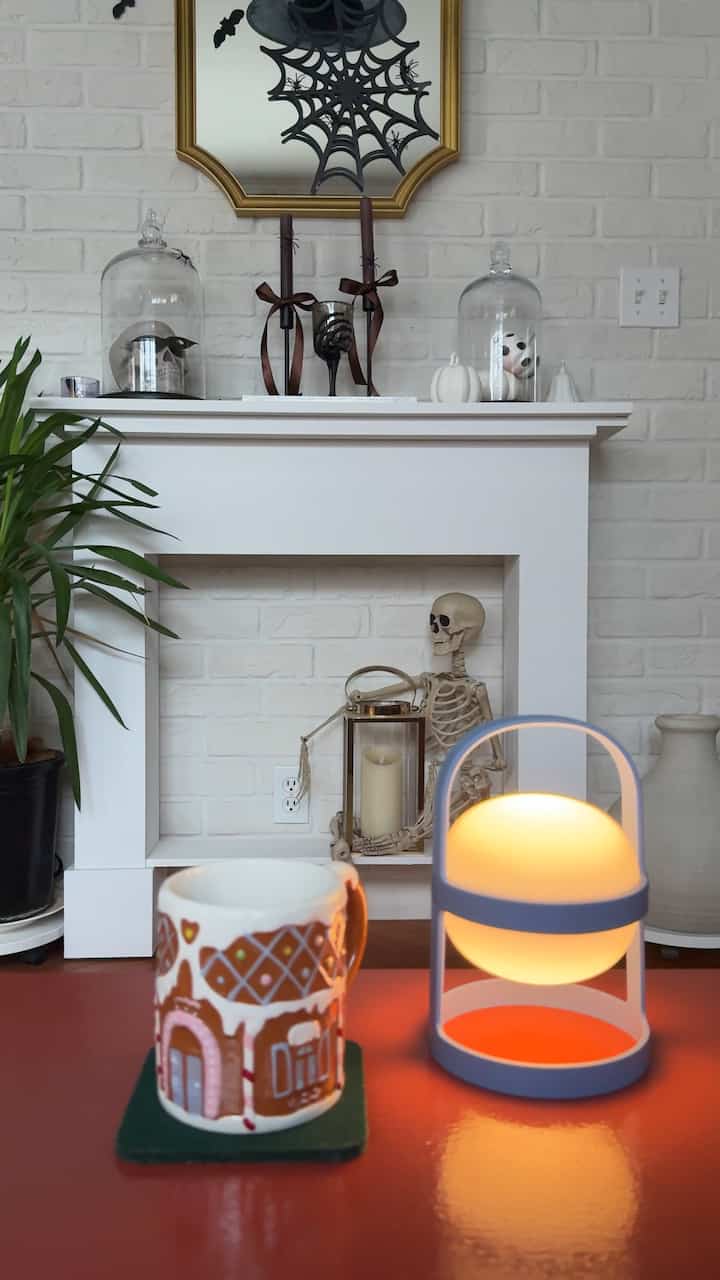 11月になったら、我が家は一気にクリスマスに変わります！
今はクリスマスマグで密かに楽しみながら、
ハロウィンデコを眺めるというカオスなリビングになっています
#インテリア #ハロウィン #ハロウィンインテリア #フライングタイガー　#イケア