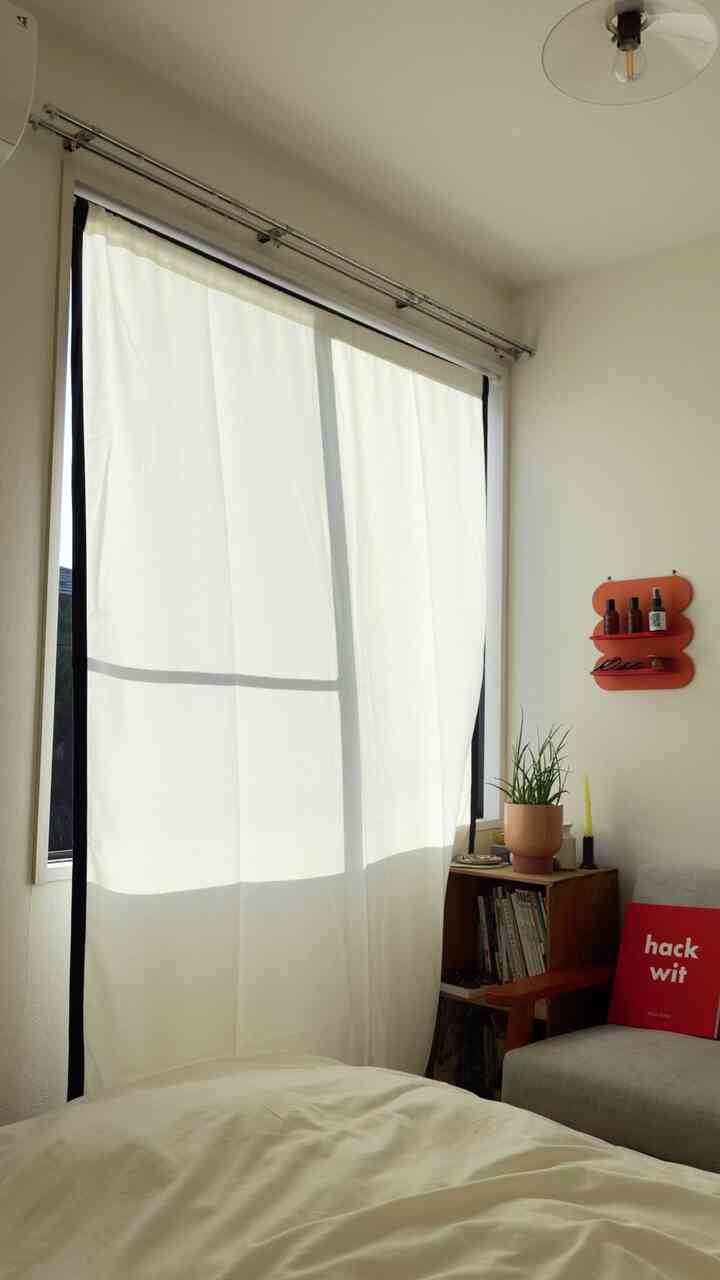 Aku beli gorden linen baru 🌵

Aku suka pinggiran biru tua di gorden ini 💡
Cocok banget buat kamar tidurku 😆

#Ohouseshopping
#gorden
#gordenlinen
#turruang
#ruangtamu
#ruangmakan
#interiorruangan
#dekorasiruangan
#ubinlantai
#pencahayaanruangmakan
#interiorSkandinavia
#modernJepang
#interiorwarna-warni
#hariini
#stylishgram
#selfie
#happystylish
#kutipangaya
#kutipangaya
#kutipangaya
#kutipangaya  
#수납정리
#데스크테리어
#감성인테리어
#작지만확실한행복
#무드등
#일상속작은사치