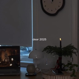 Reflecting on a year of transformation in my 1950s home, from DIY arches to the silver glow of our tree.
So grateful to grow as an Ohouse Ambassador and look forward to a fresh reset for 2026.
#OhouseHoliday #DecemberGlow #GatherandGlow #OhouseUSA #OhouseReset #HomeStyling #2025recap #ikea #ohouse #livingroom #entrance #officeroom #modern
