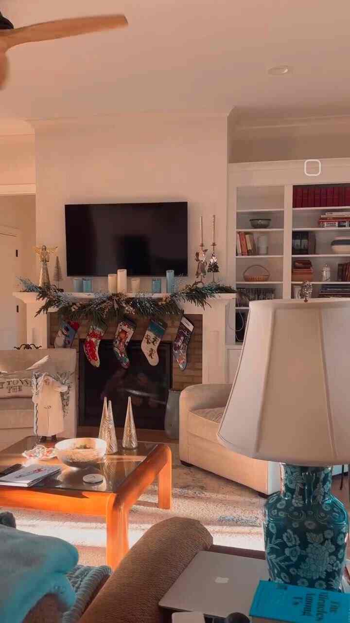 We stayed at my in-laws’ house this Christmas season.

I’ve said this before, but I’ll say it again—this home is my biggest inspiration for decor.
My mother-in-law takes such loving care of her space, and it always inspires me.

I’m happy I get to share a little piece of it with you 🤍



#cozyvibe #holidayvibe #christmasvibe #christmastree #christmasdecor #holidaydecor #cozyhome