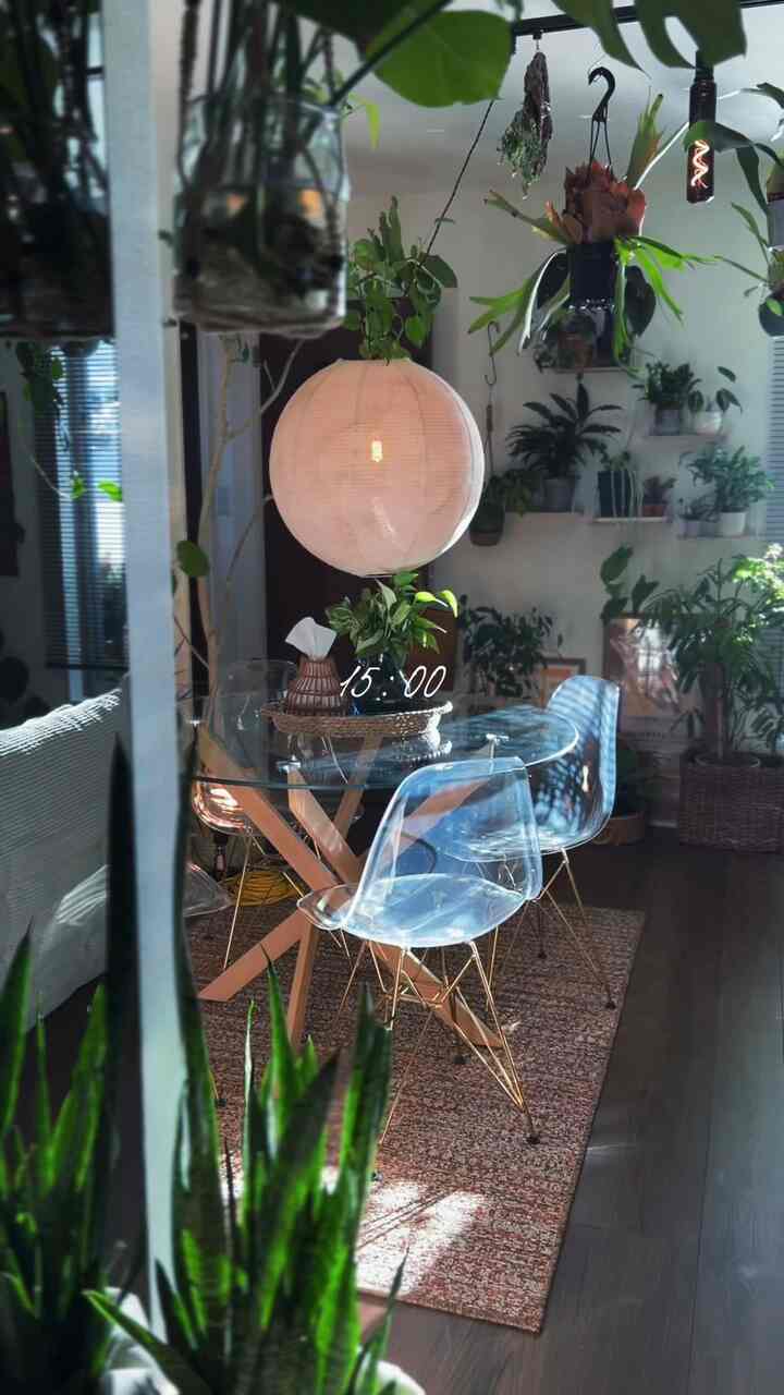 Instagramで一千回以上ご観覧頂いた投稿▶️ 

#ミラーボール　#サンキャッチャー　#キラキラ
#リビングダイニング　#キッチン　#雑貨
#海外で人気　#ミッドセンチュリー　
#ミッドセンチュリーモダン　