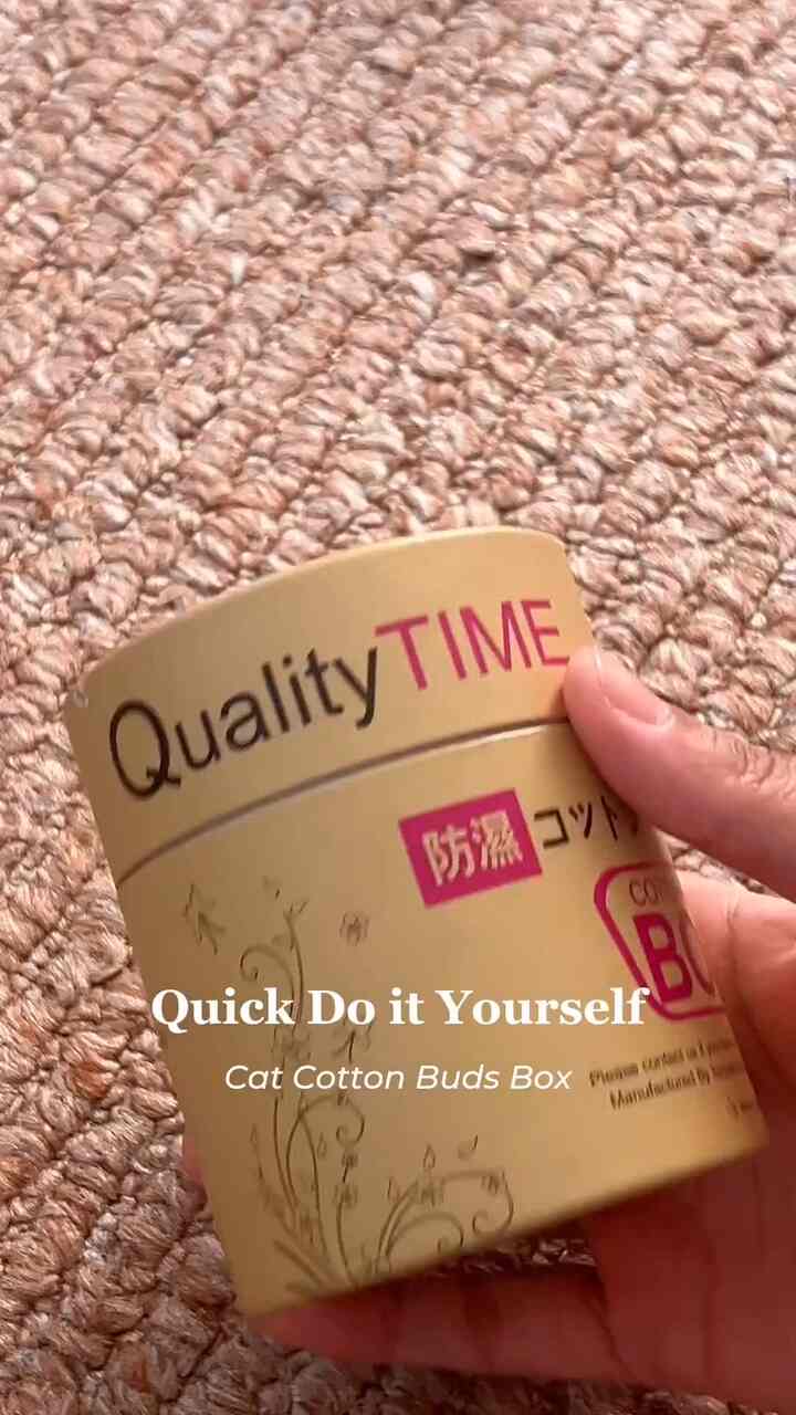 #diy box cotton buds 

Aku punya box cotton buds tp secara covernya kurang menarik. Jadinya, ku #diy aja dengan sisa rotan yang ada. 

Alat : 
- Lem Tembak
- Gunting
- Kuas

Bahan :
- Isi Lem Tembak
- Cat Akrilik
- Lembaran Rotan
- Solatip Kertas

Cara :
1. Lapisi bagian yang tidak mau dicat dengan solatip kertas.
2. Cat semua box dengan cat akrilik.
3. Lapisi box dengan rotan dan lem dengan lem tembak.

Semoga menginspirasi ya ✨✨✨ 

#diy #diylowbudget #decorlowbudget #dekorasilowbudget 