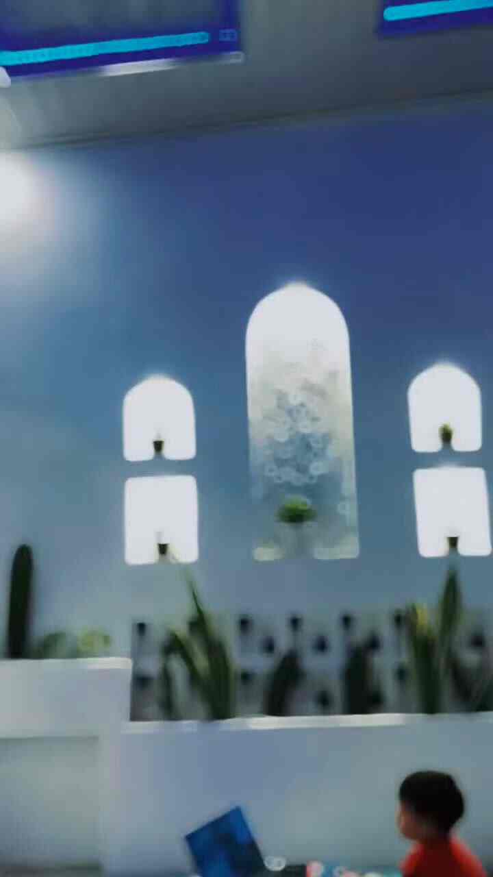 Suasana malam hari di teras minimalis ku, menikmati malam minggu bersama keluarga kecilku🥰🥰 #terasminimalis #teraskekinian #roster #dekorasidinding