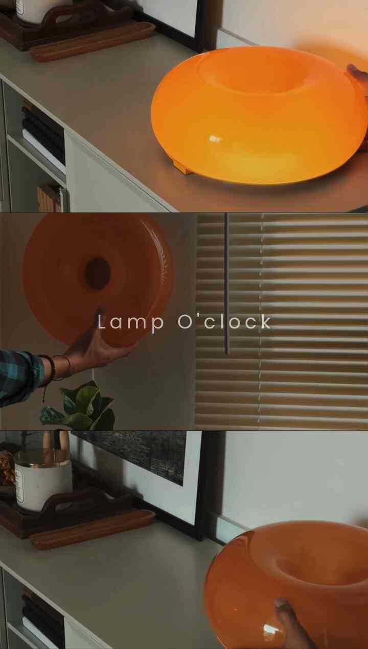 Saat malam tiba, biasanya di apartemen selasar hanya menyalakan lampu ambience saja, ada
beberapa titik lampu kecil yg warm. Untuk menciptakan
suasana yg relax dan santai.

#OTips
.
#HomeLighting
#InspirasiLampu
#LightingDesign
#selasarapt
#tinyapartment
#nightvibes
#roomdecor 