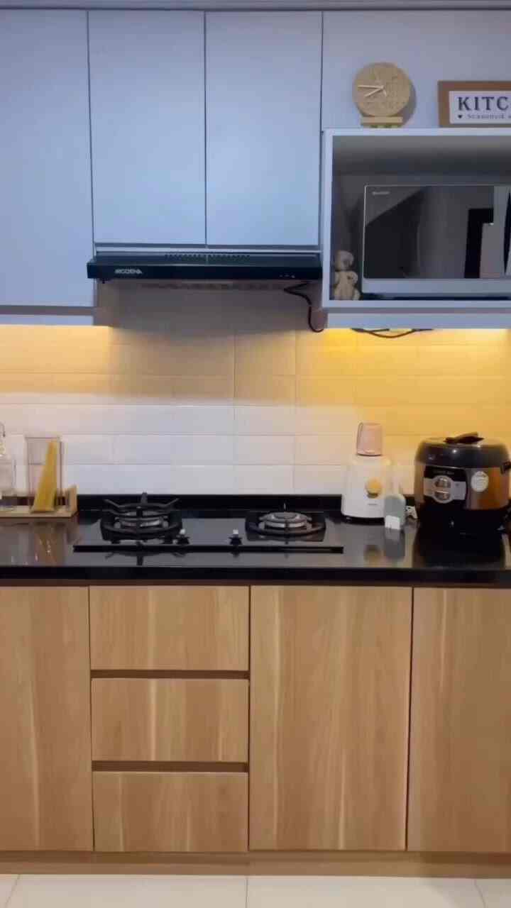 Tumpahan Budget Kitchen Set✨

#Kontes Video Pendek
#Alat dapur
#Area Dapur
#Rekomendasi
#Penataan Dapur