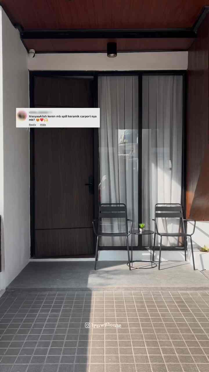 Berproses ✨

Carport yang baru bisa dibikin setelah 3 tahun dihuni, karena fokus kami menyelesaikan dan mengisi dalam rumah terlebih dahulu.

Look carport yang mirip dengan batu alam atau andesit, tapi sebenernya bukan ehee.. semoga menginspirasi ya ✨

#HomeStylingVideo
#VideoHomeDecor
#InspirasiDekorRumah
#HomeDecor
#Facade
#FacadeDesign
#Carport
#CarportInspo