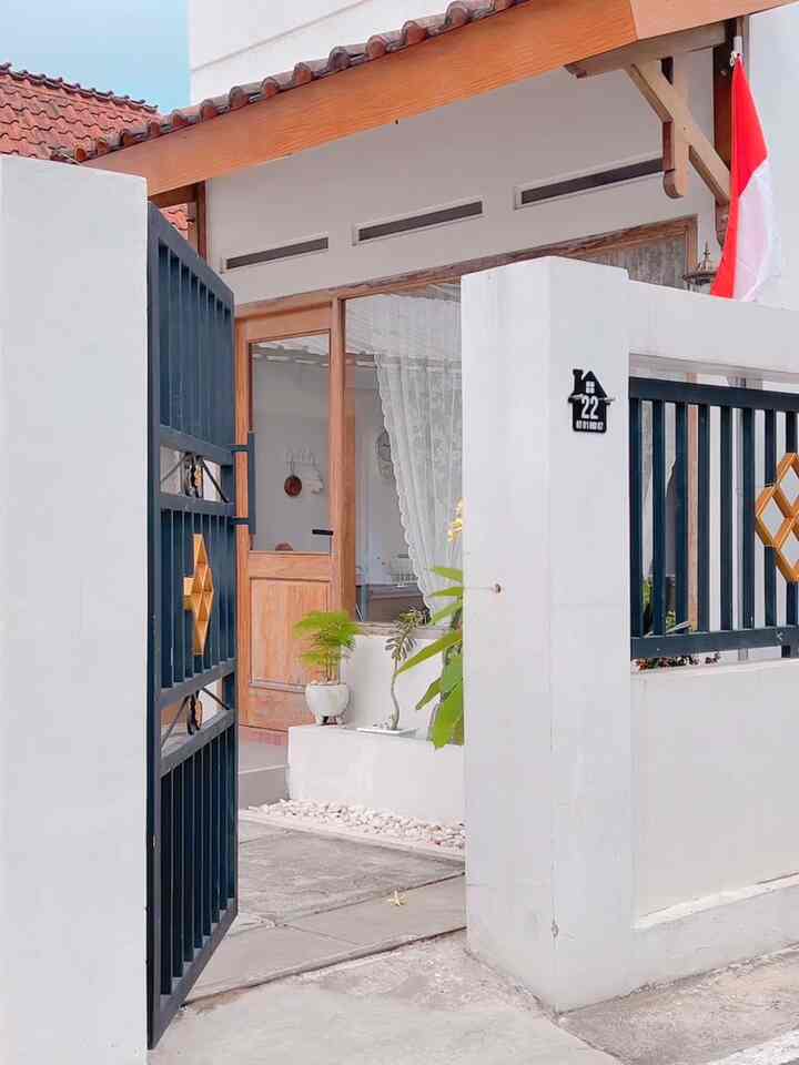 House tour 

Spill tipis-tipis ya mini home masih dengan tema korean house walaupun masih belom sempurna untuk dekorasinya tapi sudah cukup membuat hati bahagia 

#vidiohometour
#vidioroomtour
#mainkerumahku
#koreanhouse
#aesthetic
#koreanstyle
#roomdecore
#minimalis 