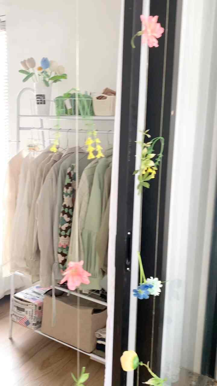 Room tour dulu ga sih?
Dan jangan lupa baca artikel untuk detail kamarnya ya https://www.google.com/url?q=https://link.ohouse.com/ayatiarazen&sa=D&source=editors&ust=1723372049055732&usg=AOvVaw3SxmBVtflECtQQY9JyjWO_ 

#VideoHomeTour
#VideoRoomTour
#MainKeRumahKu
#KamarGhibli
#KamarHijau