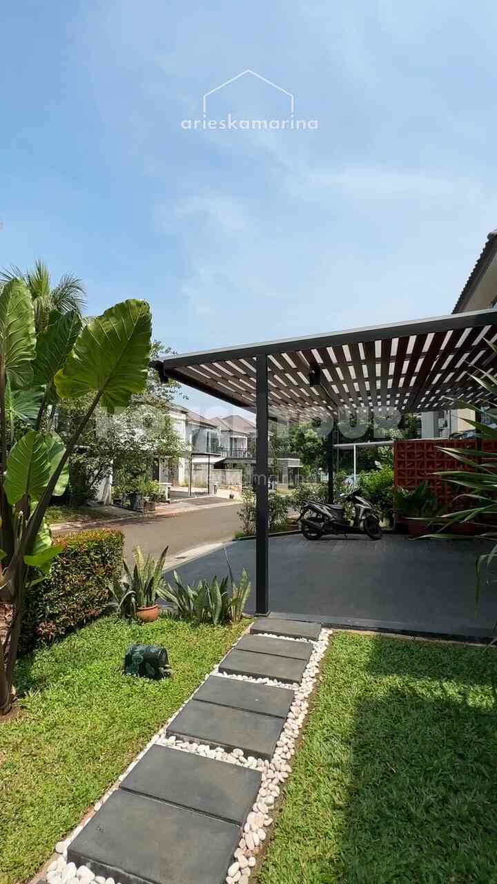 #HouseTourVideoContest

Ada apa aja sih dirumah #arieskamarina lantai 1 ? 

#Di house tour lantai 1 kali ini kita masuk dari teras rumah menuju ruang tamu, lalu memasuki ruang keluarga, dapur dan ruang makan. Lalu ada kamar tidur utama, kemudian service area yang meliputi ruang mencuci pakaian, menjemur dan menyeterika pakaian, ada taman belakang juga dan terakhir, kamar tidur si Mba kesayangan, asisten rumah tanggaku. 

Sebenarnya masih ada beberapa ruangan yang belum masuk di video seperti kamar mandi utama, powder room dan kamar mandi ART. 

Selamat menonton virtual tour rumahku ya, semoga menginspirasi 🥰🤗

#scandinavian
#nordic
#japandi
#koreanhouse
