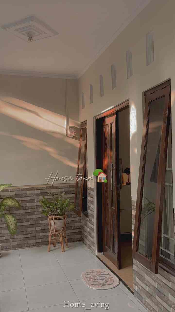 Haii tetangga selamat datang di rumah sederhanaku🏡

#HouseTourVideoContest