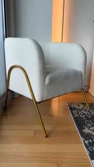#Boucle #Accentchair #Target #ivory #studiointerior #gold 