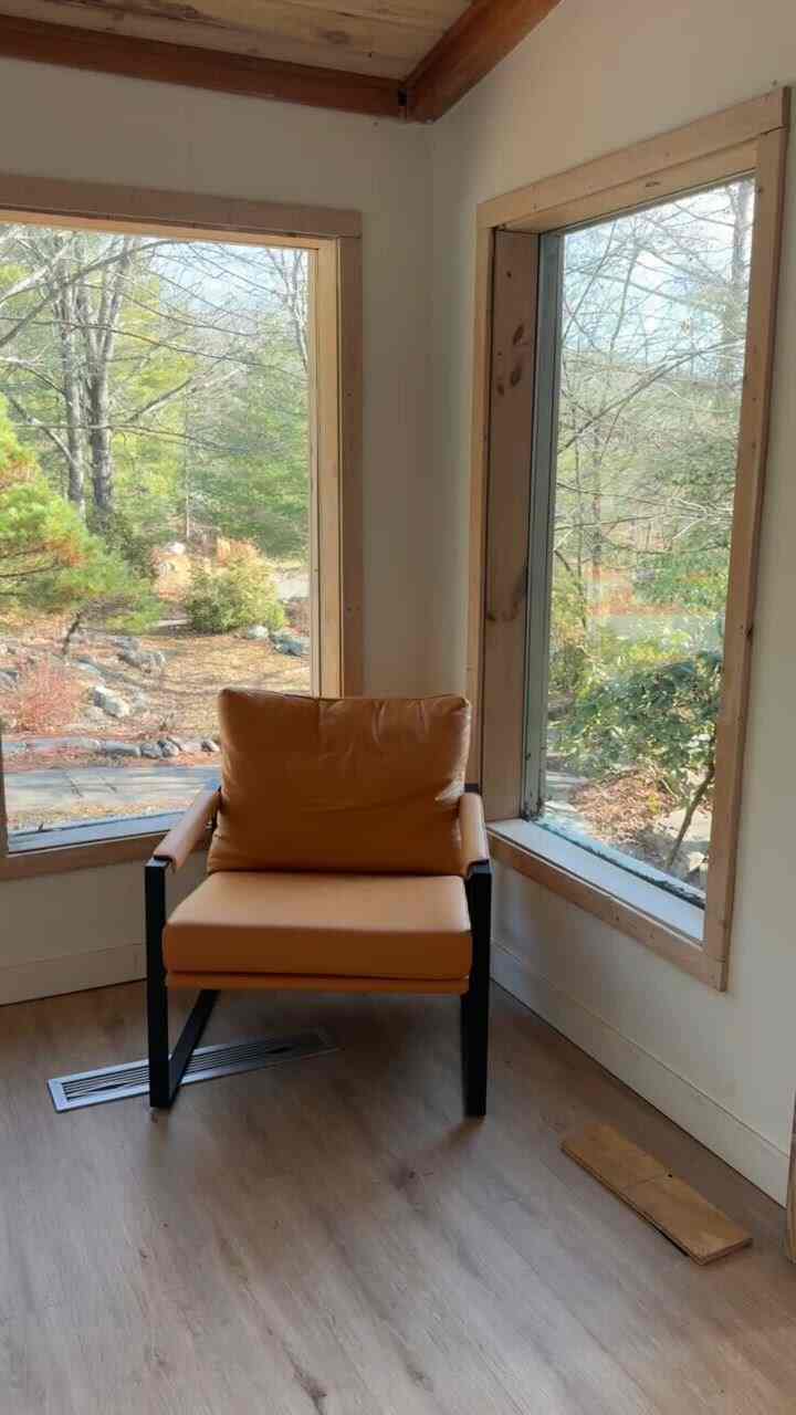 Kitchen lounge area with a view #kitchen #lounge #mcm