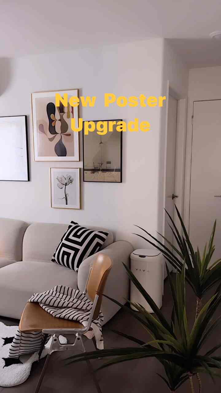 Wall Decor.


#livingroom #walldecor #walldecoration #wallposter #poster #posterframe #livingroominterior #livingroomdecoration #rug #chair #couch #sofa #cushion #wallcolck #colck #trashcan #lamp #blanket