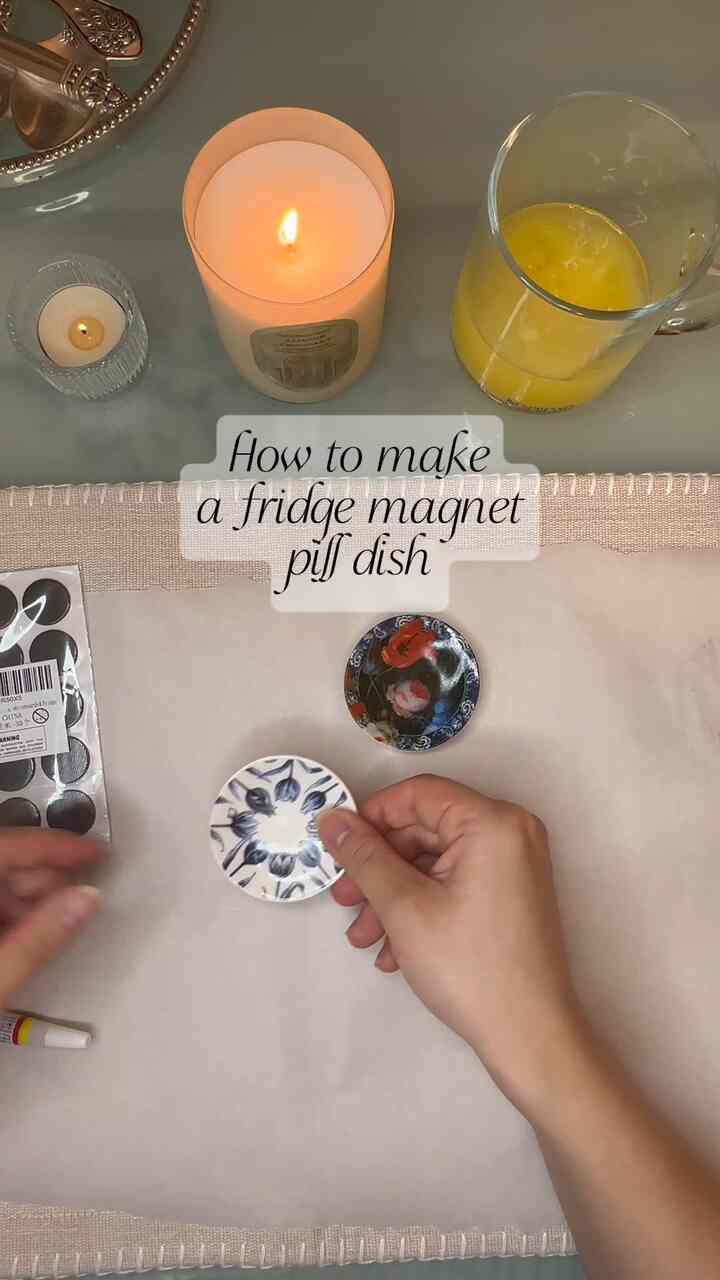 How to make a fridge magnet that doubles as a pill dish for your vitamins. 💊

You can use any small dish. 🫶

#diy #hack #magnet #fridgemagnet 