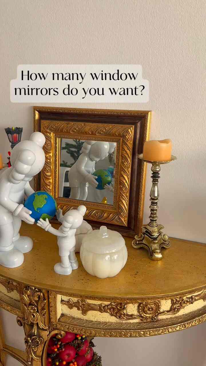 I’m obsessed with window mirrors. It adds a whimsical touch while keeping the romantic aesthetic I pursue. Which mirror do you like the most? 

#myfavoritecollection #interioraddict #styledspaces #designobsession #mirrors 