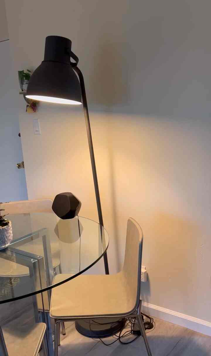 A full 360 view of my small but functional dining room! I like to stick with a more cool and neutral tone here 🩶 #diningroom #cb2 #minimalist #modern