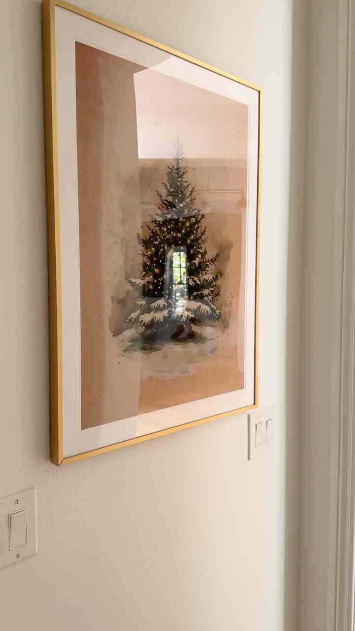 Christmas Tree art! #christmasdecor #christmasart #christmasdecor #christmasparty 