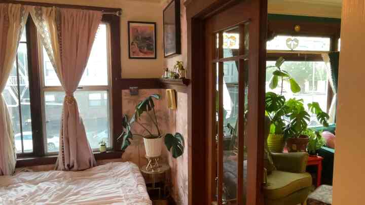 My pink calm bedroom 💖 I feel like a princess going back to my lair! #pinkinterior #bedroomdecor #artdeco #girlsbedroom