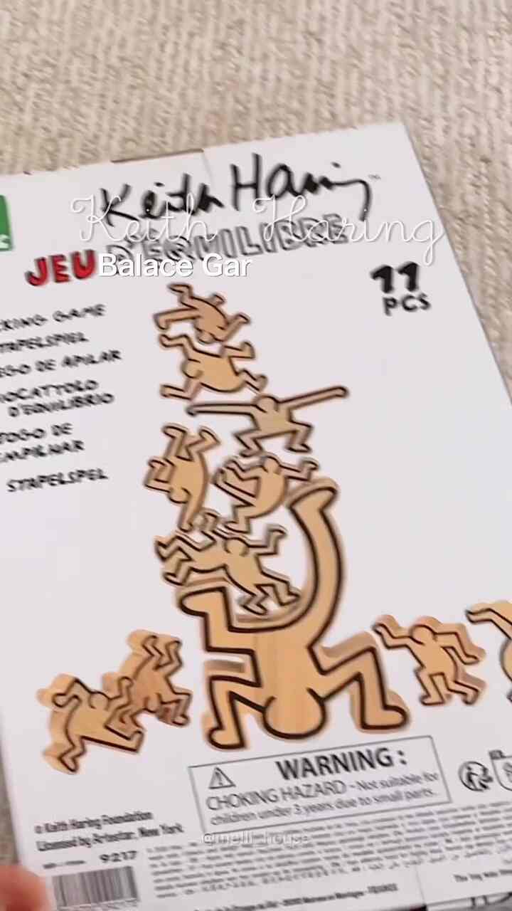 #Keithharing #chess #woodblock