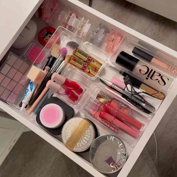 How to you organize your drawers?
I used VTOPMART and SMARTAKE‘s drawer organizers!
#organizationtips #springcleaning #drawerorganization #organization