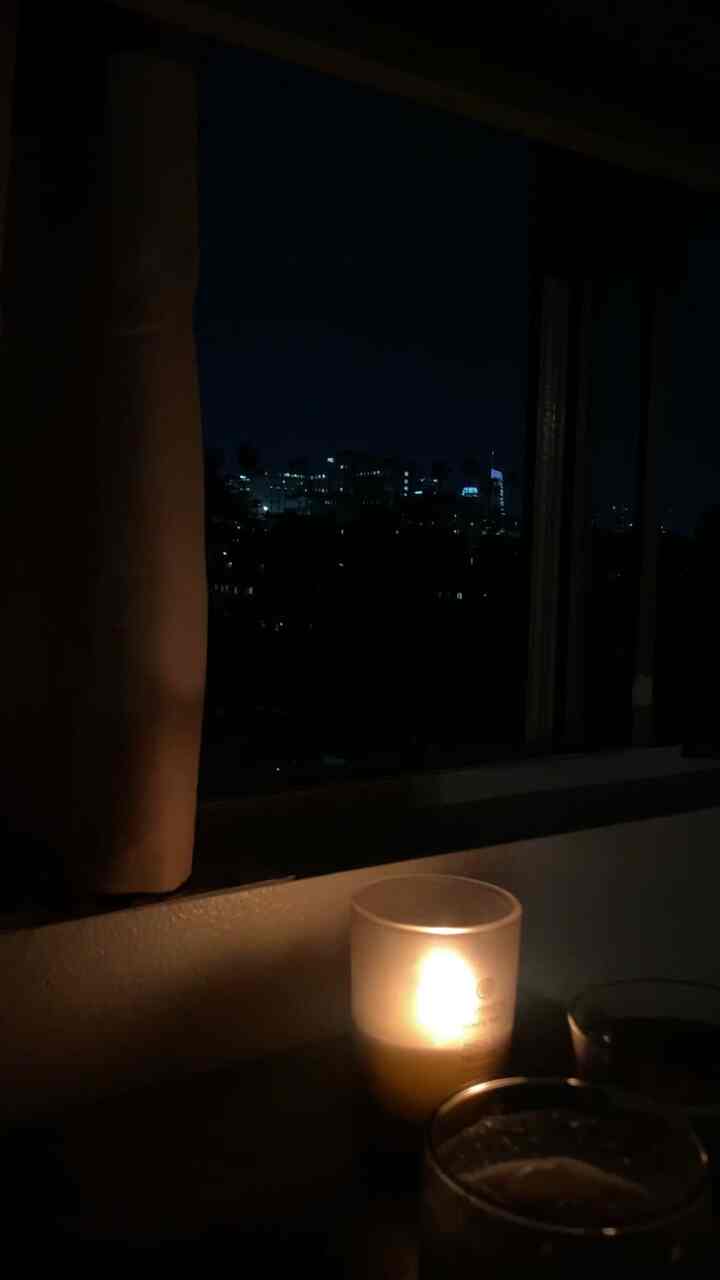 I’ll never get tired of this view :,) #LosAngeles #city #candle #nightview 