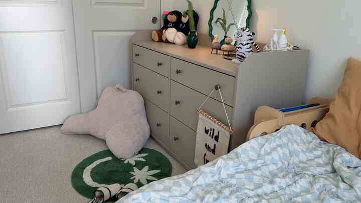 An interior that captures the freshness of spring in #green and #blue 💚🩵


#kidsbedding #kidsbed #minial