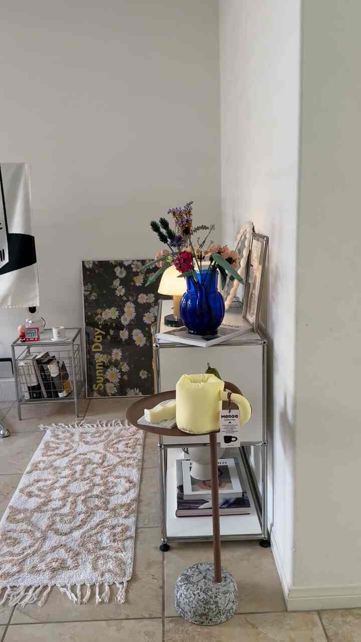 #Pop of #Color #Styling #Tip 💛