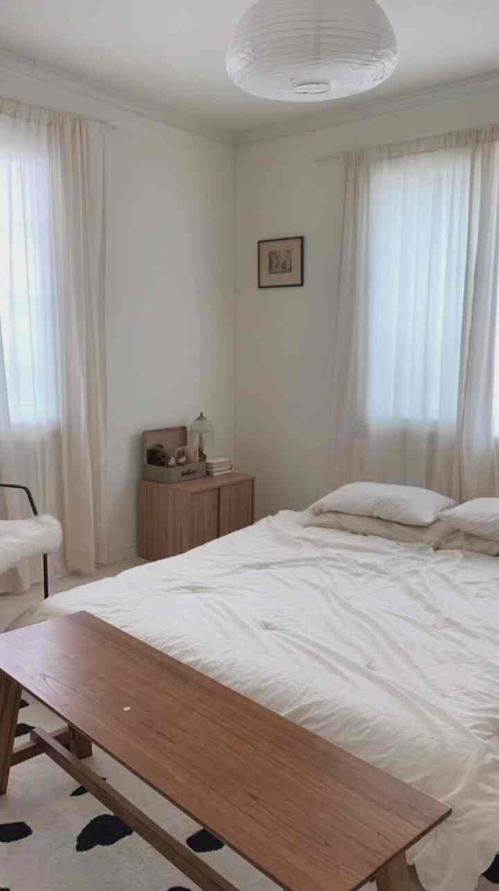 Mengubah tata letak kamar tidur dalam 30 detik!
Lucu sekali cara bergeraknya haha?
Berkatmu, aku punya waktu untuk melihat setiap sudut ruangan.
Itu berbeda dan segar!