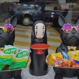 불독쌍둥이  사이에서   동전먹는가오나시~! 
트름소리듣기