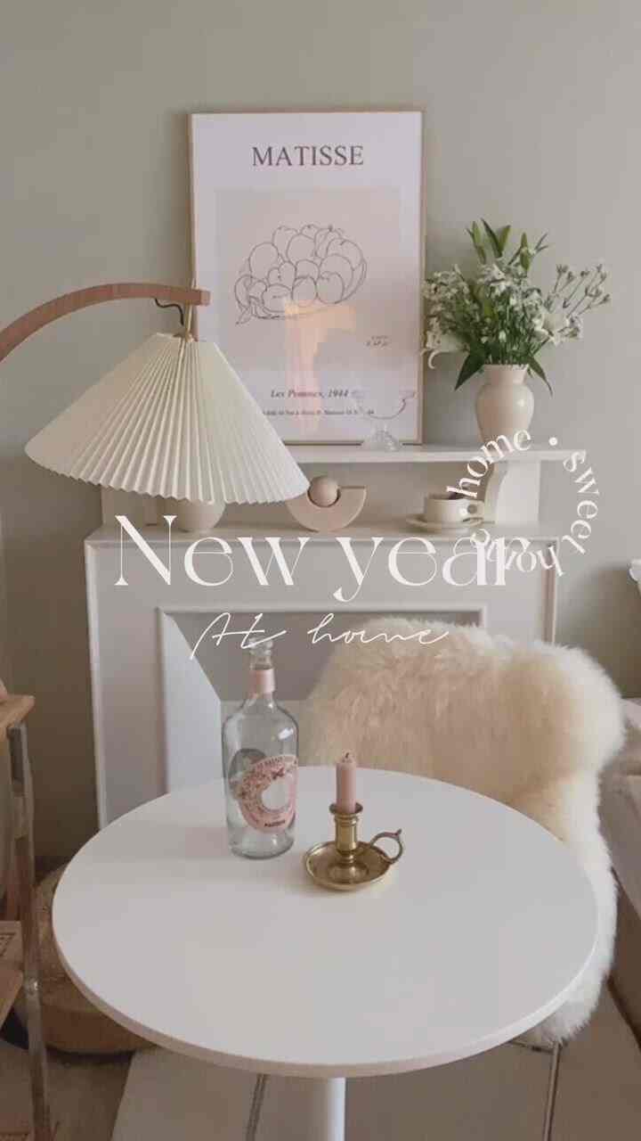 私たちの家で最も特別な空間は寝室です。