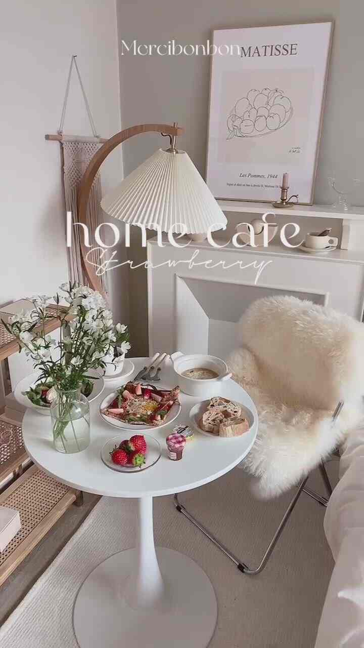 Prasmanan stroberi di sudut🍓